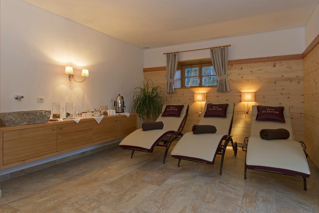 Silentium Dolomites Chalet Since 1600 蒙圭尔福 外观 照片